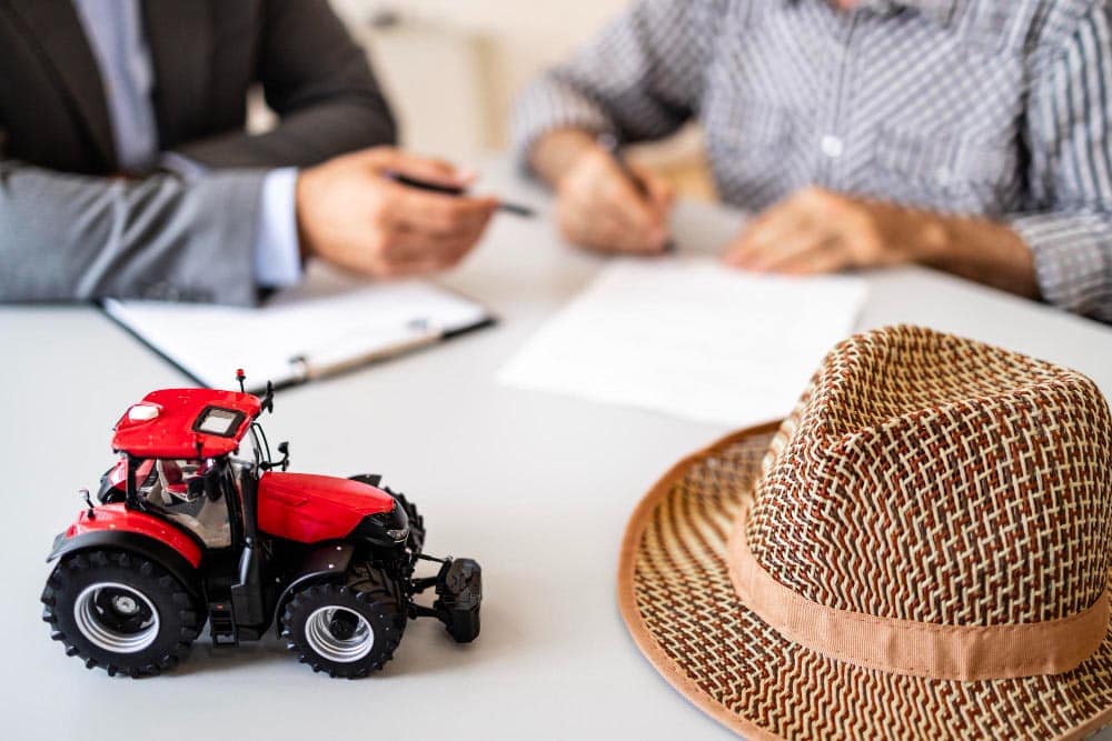 Prix carte grise tracteur agricole : calcul, documents et cas de vente 3 Prix carte grise tracteur ancien : faut-il payer moins cher ?